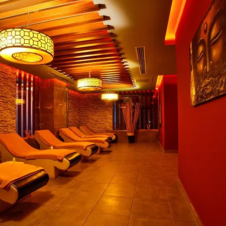 Aluna Hotell
